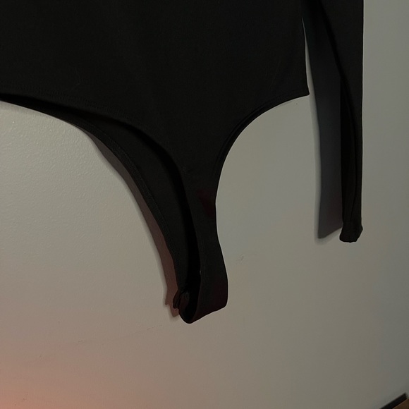 Black body suite SIZE:small - Picture 3 of 3